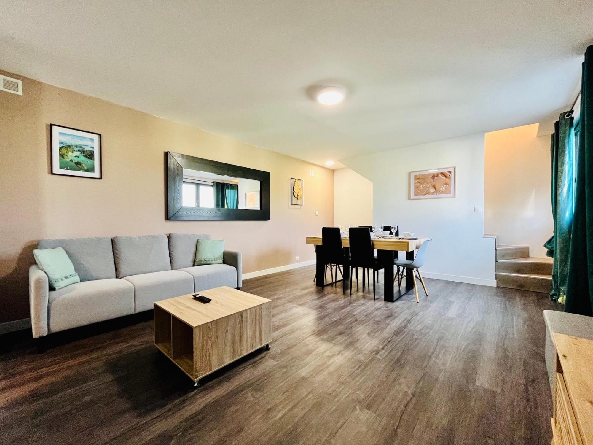 Home Family Duplex Talange ภายนอก รูปภาพ
